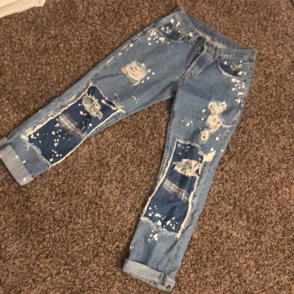 Carmar distressed jeans